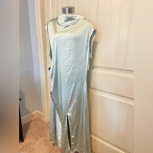 Pretty Lavish Drape Satin Dress‎